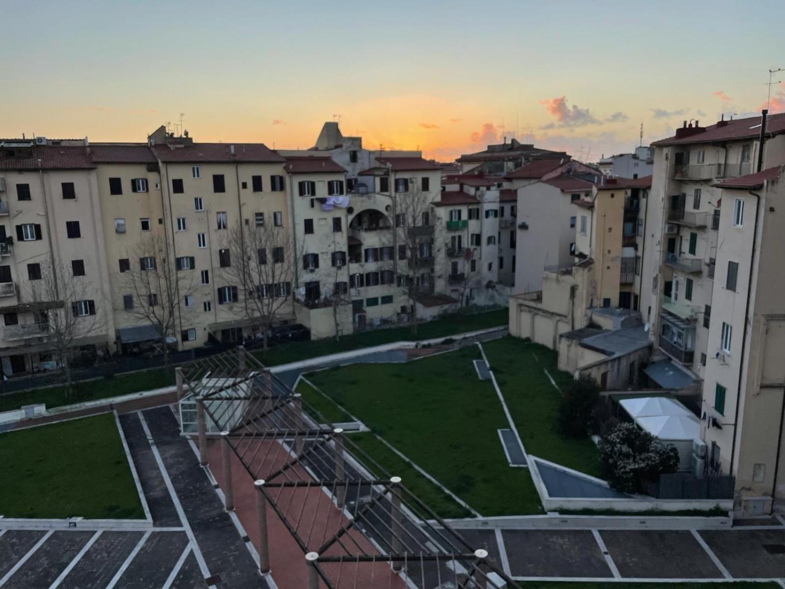 Centro Citta Con Le Comodita Livorno Ngoại thất bức ảnh
